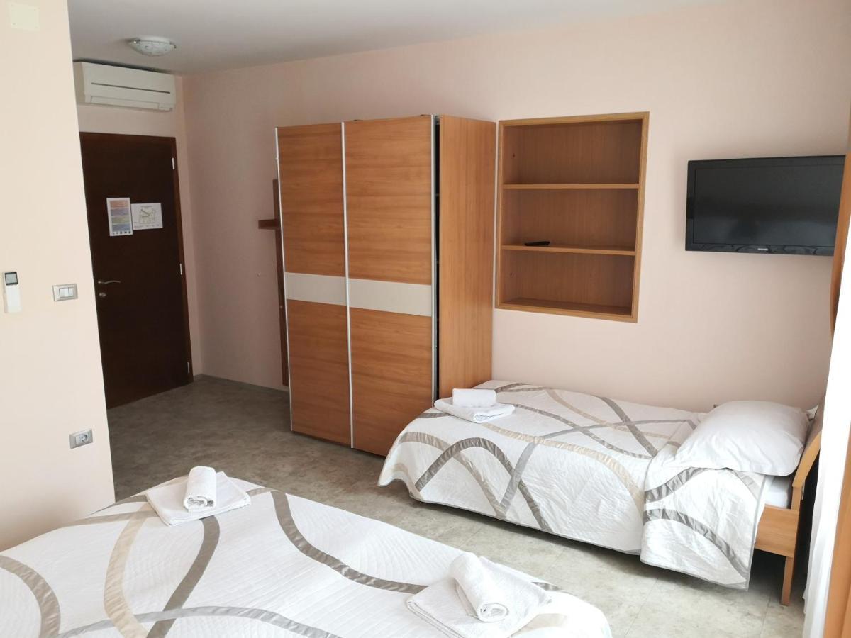Gostilna Pri Dragici, Gostilna S Prenocisci, D.O.O. Hotel Sežana Exterior foto