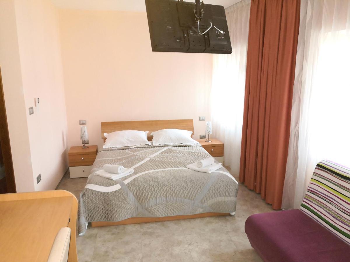 Gostilna Pri Dragici, Gostilna S Prenocisci, D.O.O. Hotel Sežana Exterior foto